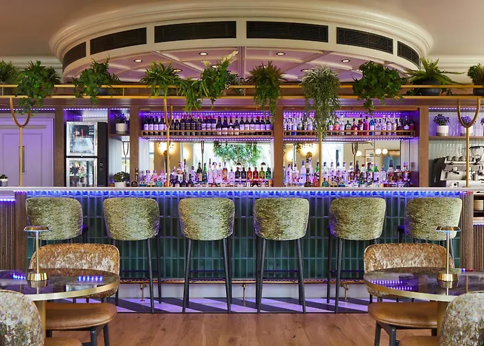 Best Hotels Near Southampton Cruise Terminal